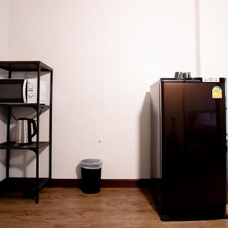 Room 36 Service Apartment Bangkok Dış mekan fotoğraf